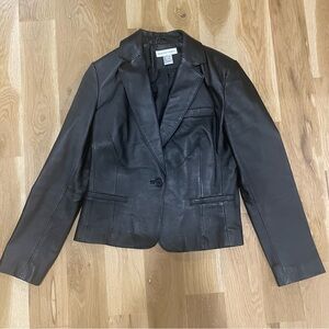 Women’s Genuine Leather Black Jacket, size 6, Newport News
